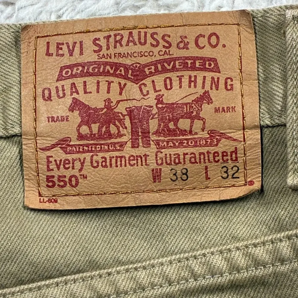Vintage Levi's 550 Jeans Mens 38 x 32 Tan Beige Relaxed Fit Denim Tapered Y2k